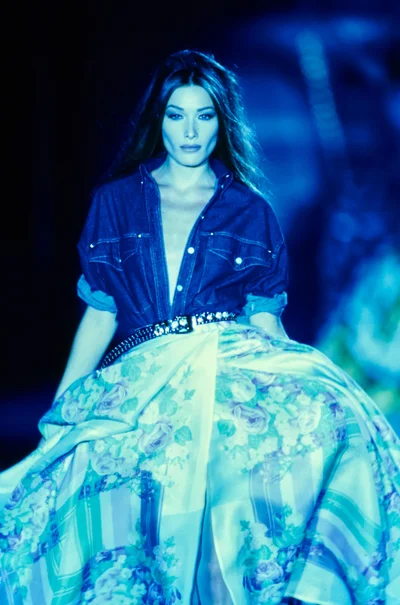 Look 18